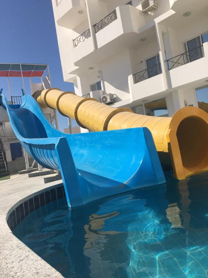 Apartment Dolcezza Near The Sea Redsealine Hurghada Exterior photo